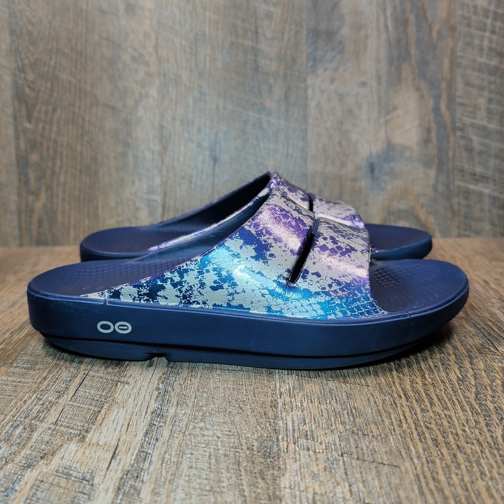 OOFOS OOAHH BLUE METALLIC SNAKESKIN LUXE SLIDES SANDALS WOMEN'S SIZE 8 MENS 6 - Picture 2 of 13